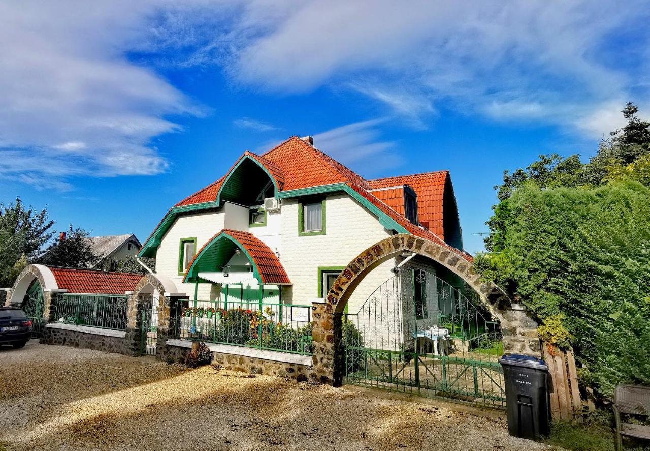 Dolce Villa Balaton Вонярквашеги Екстериор снимка